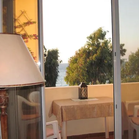 Spacious Seafront * Ixia (Rhodes)