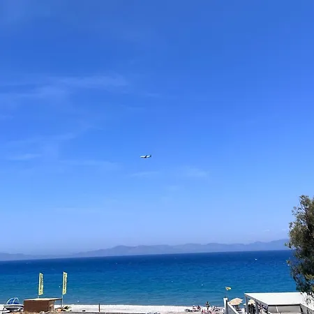 Spacious Seafront Apartment Ixia (Rhodes)